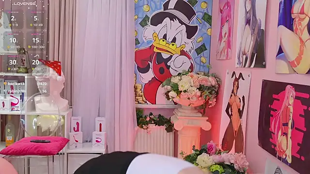 Coconut Mia online show from 13, 12, 2024