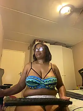 Nomthie online show from 28, 10, 2025