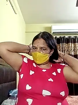 Snapshot of IndianAngle chatting on 6, 12, 2024 IndianAngle online show from 6, 12, 2024