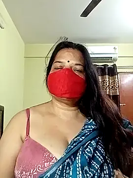 Snapshot of IndianAngle chatting on 8, 1, 2025 IndianAngle online show from 8, 1, 2025