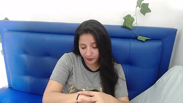 cherry modelx  online show from 21, 5, 2026
