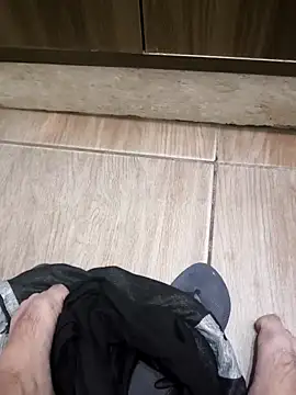 Snapshot of novinho_rosado chatting on 15, 3, 2026 novinho rosado online show from 15, 3, 2026