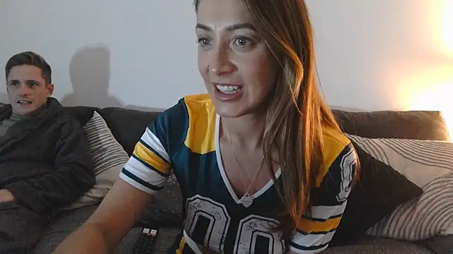 Snapshot of Pollypearson chatting on 8, 1, 2025 Pollypearson online show from 8, 1, 2025