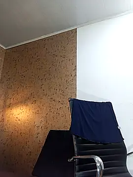 Michelle Brito1 online show from 27, 2, 2025