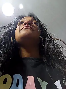 Michelle Brito1 online show from 4, 3, 2025