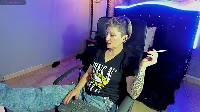 Maria fernandaxxx  online show from 24, 12, 2024