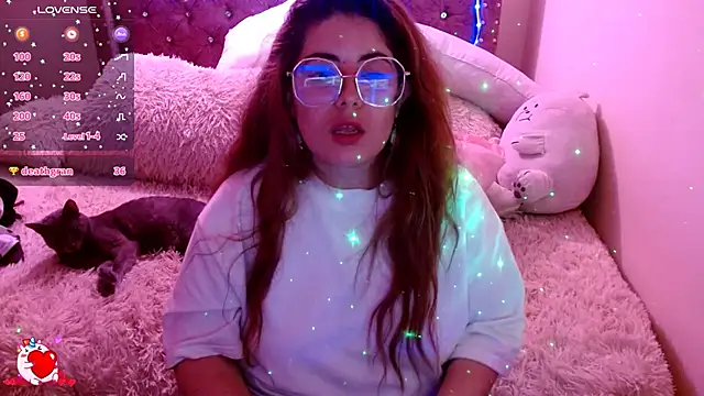Snapshot of Azamy-12 chatting on 2, 1, 2025 Azamy-12 online show from 2, 1, 2025