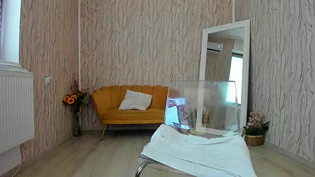 AishaRouhi online show from 27, 1, 2025