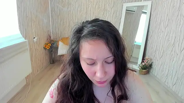 AishaRouhi online show from 14, 2, 2025