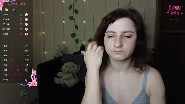 Muse kitty jenia online show from 8, 3, 2025