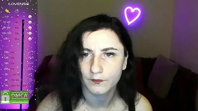 Muse kitty jenia online show from 25, 11, 2025