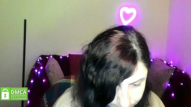 Muse kitty jenia online show from 5, 1, 2026