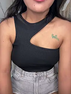 LeisyXO online show from 31, 1, 2025