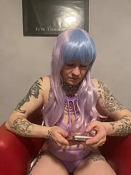 poussichienne online show from 20, 2, 2025