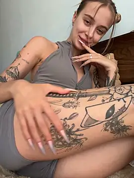 Snapshot of enjoy_my_beauty chatting on 1, 7, 2026 enjoy my beauty online show from 1, 7, 2026