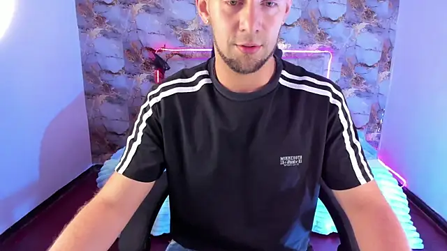 Snapshot of Damon_Bakert chatting on 1, 4, 2026 Damon Bakert online show from 1, 4, 2026