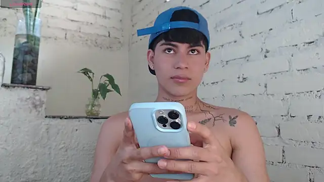 Lukas strong online show from 10, 1, 2026