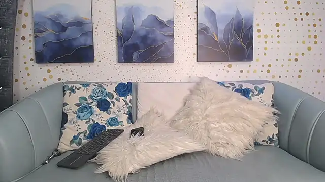 Snapshot of Steev_Novoa chatting on 13, 12, 2024 Steev Novoa online show from 13, 12, 2024