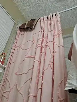 Snapshot of bigdickdaddy2184 chatting on 3, 2, 2026 bigdickdaddy2184 online show from 3, 2, 2026