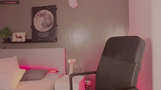 Ken-boy  online show from 16, 10, 2025