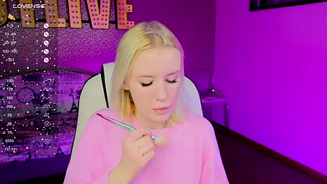 Snapshot of Selenatrend chatting on 21, 2, 2026 Selenatrend online show from 21, 2, 2026