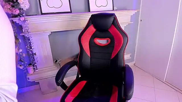 tiffany becker online show from 18, 3, 2025