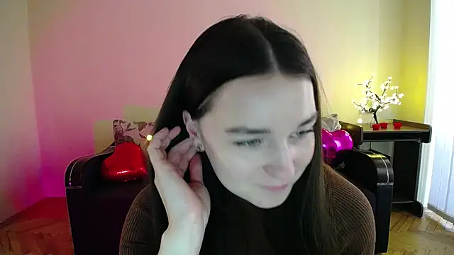 Pretty shy online show from 4, 3, 2025