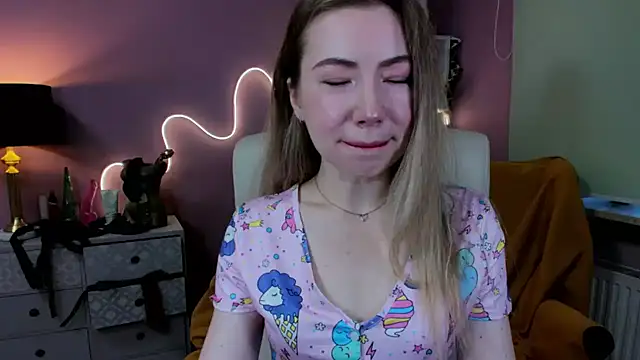 Mia Tasty online show from 3, 10, 2025