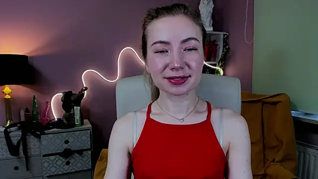 Mia Tasty online show from 8, 10, 2025