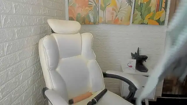 ImCrazzy online show from 10, 3, 2025