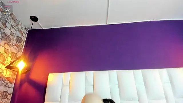 Snapshot of Antonella-Ray chatting on 22, 3, 2025 Antonella-Ray online show from 22, 3, 2025