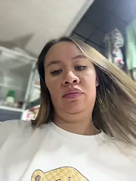 Emiily lee online show from 21, 12, 2025