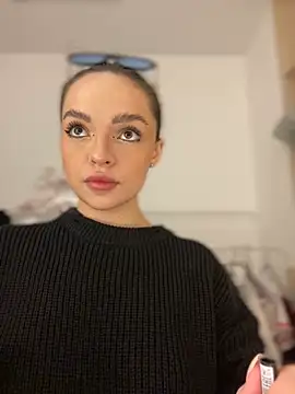 Snapshot of AnaWest chatting on 22, 2, 2025 AnaWest online show from 22, 2, 2025