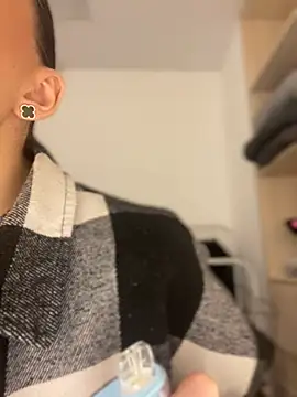 Snapshot of AnaWest chatting on 7, 3, 2025 AnaWest online show from 7, 3, 2025