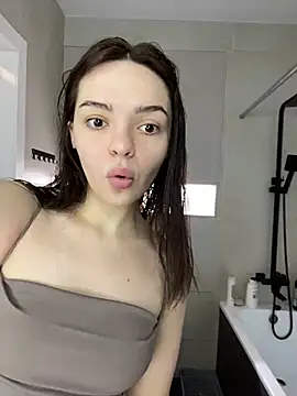 Snapshot of AnaWest chatting on 18, 3, 2025 AnaWest online show from 18, 3, 2025