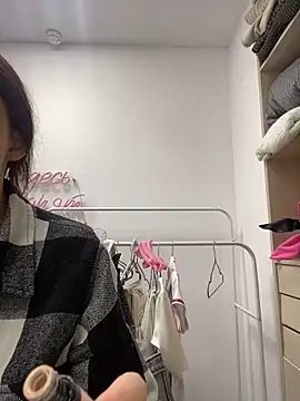 Snapshot of AnaWest chatting on 28, 9, 2025 AnaWest online show from 28, 9, 2025