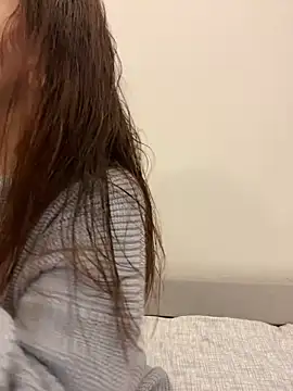 Snapshot of AnaWest chatting on 10, 11, 2025 AnaWest online show from 10, 11, 2025