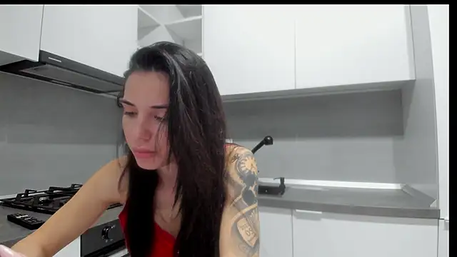 Snapshot of Emmapmg chatting on 3, 12, 2025 Emmapmg online show from 3, 12, 2025