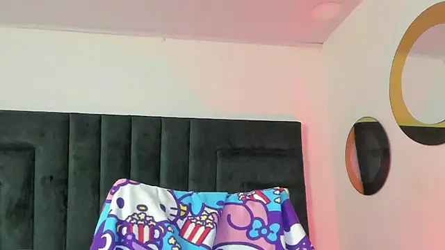 BonnieCute  online show from 2, 3, 2025