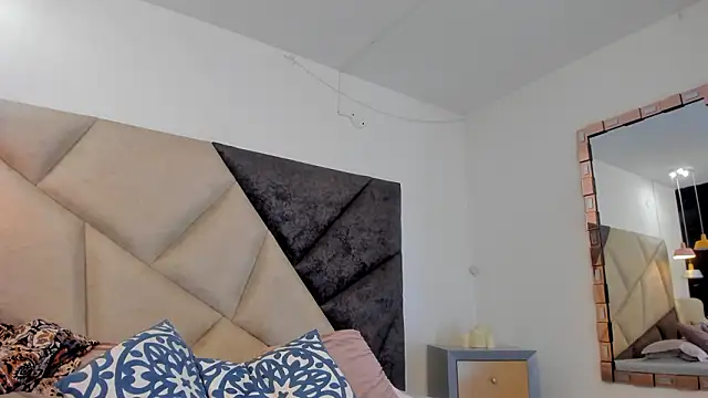 BonnieCute  online show from 5, 2, 2026