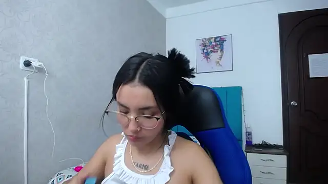 antonella sweetlittle online show from 17, 1, 2025