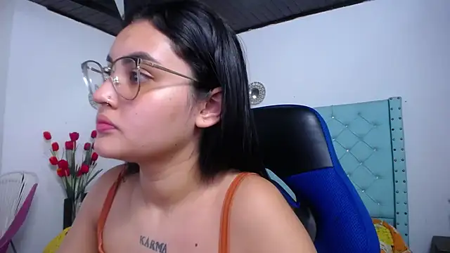 antonella sweetlittle online show from 6, 3, 2026