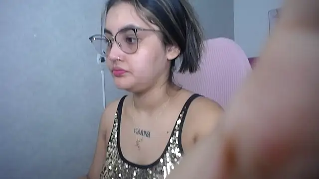 Snapshot of antonella_sweetlittle chatting on 31, 5, 2026 antonella sweetlittle online show from 31, 5, 2026
