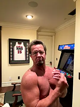 sluttydylan online show from 1, 12, 2025