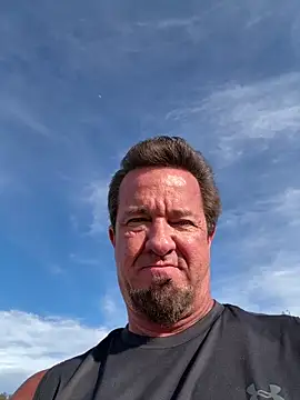 Snapshot of sluttydylan chatting on 25, 2, 2026 sluttydylan online show from 25, 2, 2026