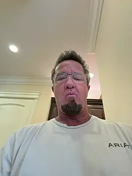Snapshot of sluttydylan chatting on 26, 6, 2026 sluttydylan online show from 26, 6, 2026