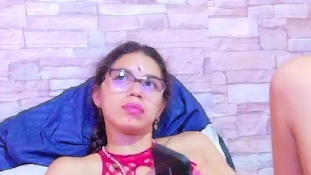 Snapshot of nextdoor_fantasy1 chatting on 4, 6, 2026 nextdoor fantasy1 online show from 4, 6, 2026