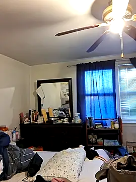 Snapshot of madamsensuale chatting on 27, 10, 2025 madamsensuale online show from 27, 10, 2025