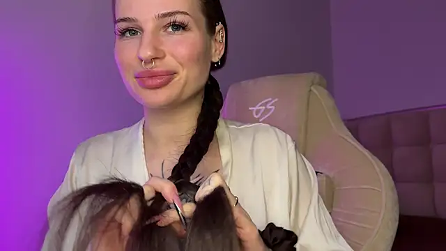 MarlynRobertsen online show from 18, 2, 2026