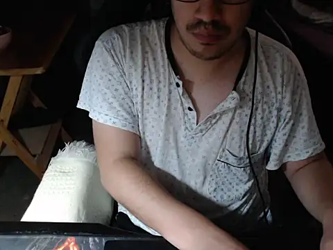 thealfawolf01 online show from 15, 12, 2024